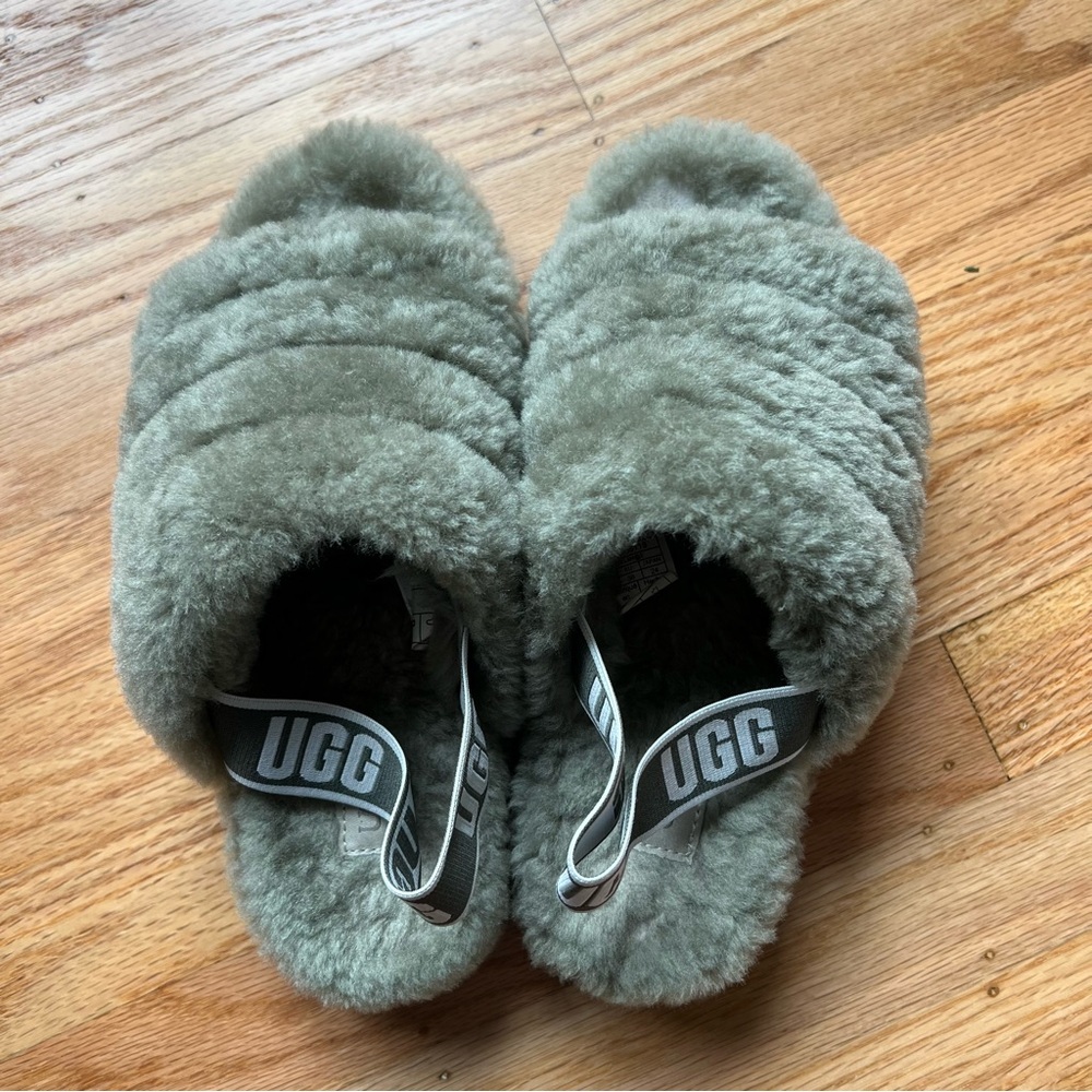UGG Fluff Yeah Slide